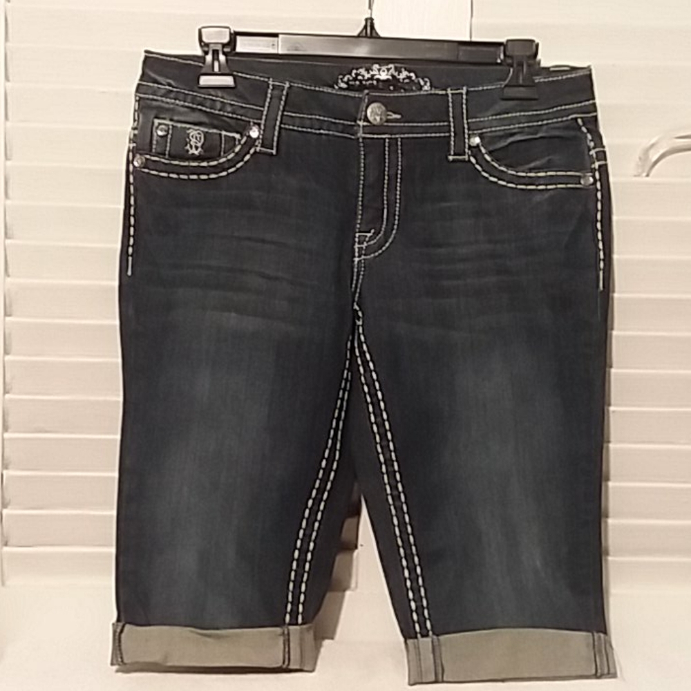 NWoT☆ Paisley Sky Shorts